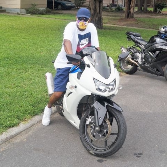 Meet your Posher, Larry - Picture 1 of 1